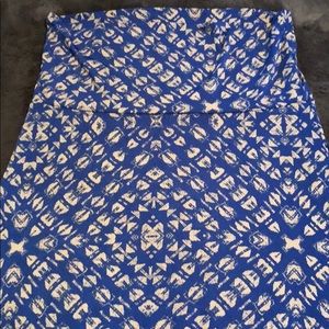 M Lularoe maxi.